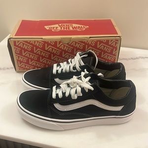 Vans men’s old school sneakers Black/white mens sz 9